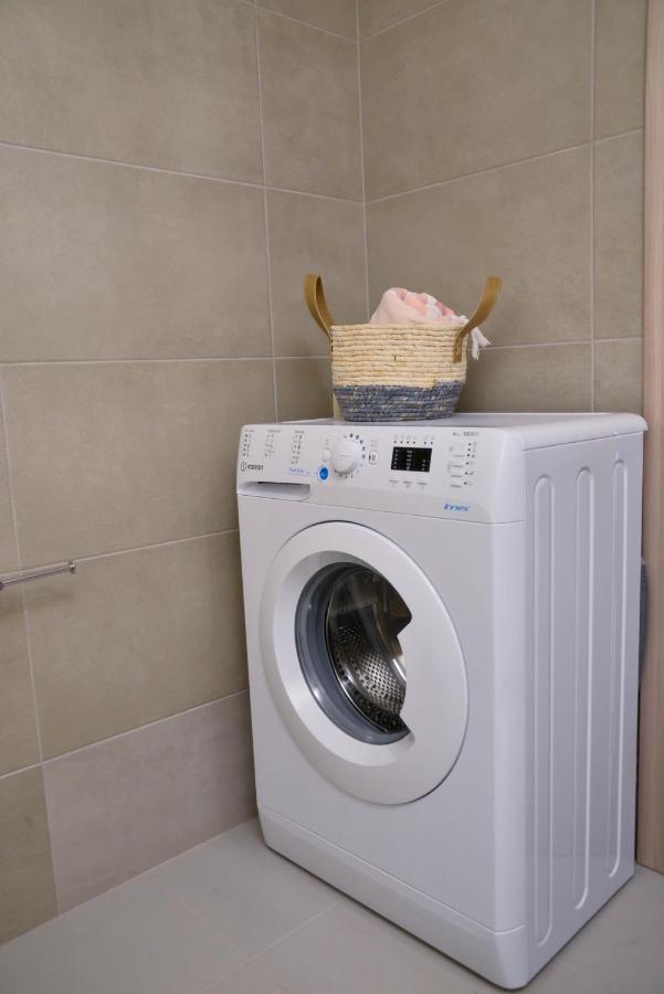 Vama Apartment ปลาเตเนียส ภายนอก รูปภาพ