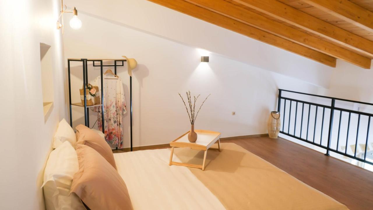 Vama Apartment ปลาเตเนียส ภายนอก รูปภาพ